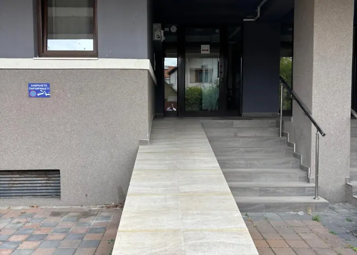 Riverside Park Near Center